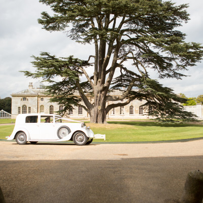 Sculpture Gallery wedding in spring.