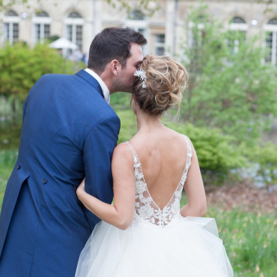 Sculpture Gallery wedding in spring.