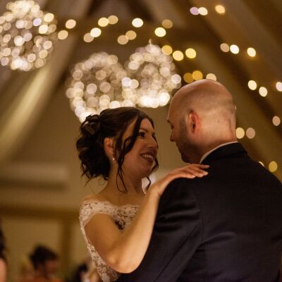 My approach to capturing winter wedding as a wedding photographer