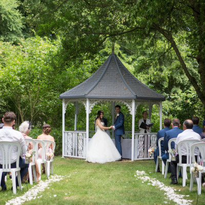 Gabriella and Danny at Milling Barn Hertfordshire
