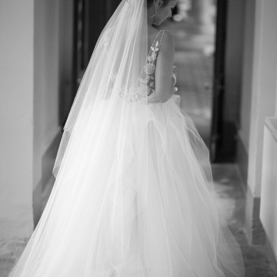 Sculpture Gallery wedding in spring.