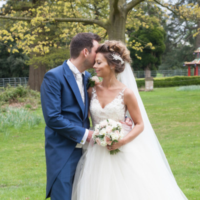 Sculpture Gallery wedding in spring.