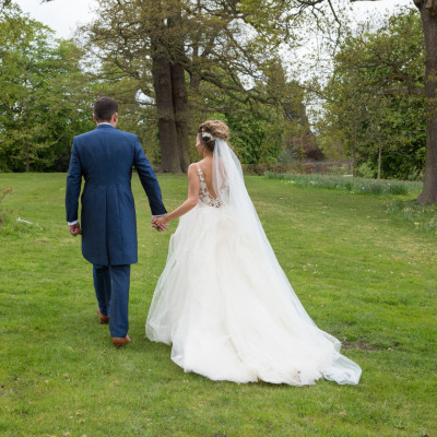 Sculpture Gallery wedding in spring.