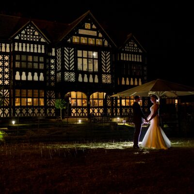 My approach to capturing winter wedding as a wedding photographer