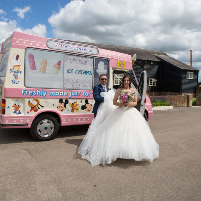 Gabriella and Danny at Milling Barn Hertfordshire
