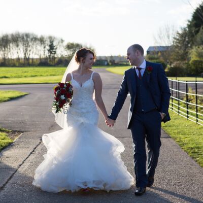 My approach to capturing winter wedding as a wedding photographer