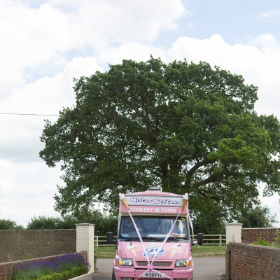 Gabriella and Danny at Milling Barn Hertfordshire